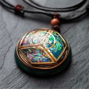 Rainbow quartz magnetic healing energy talisman necklace jewelry